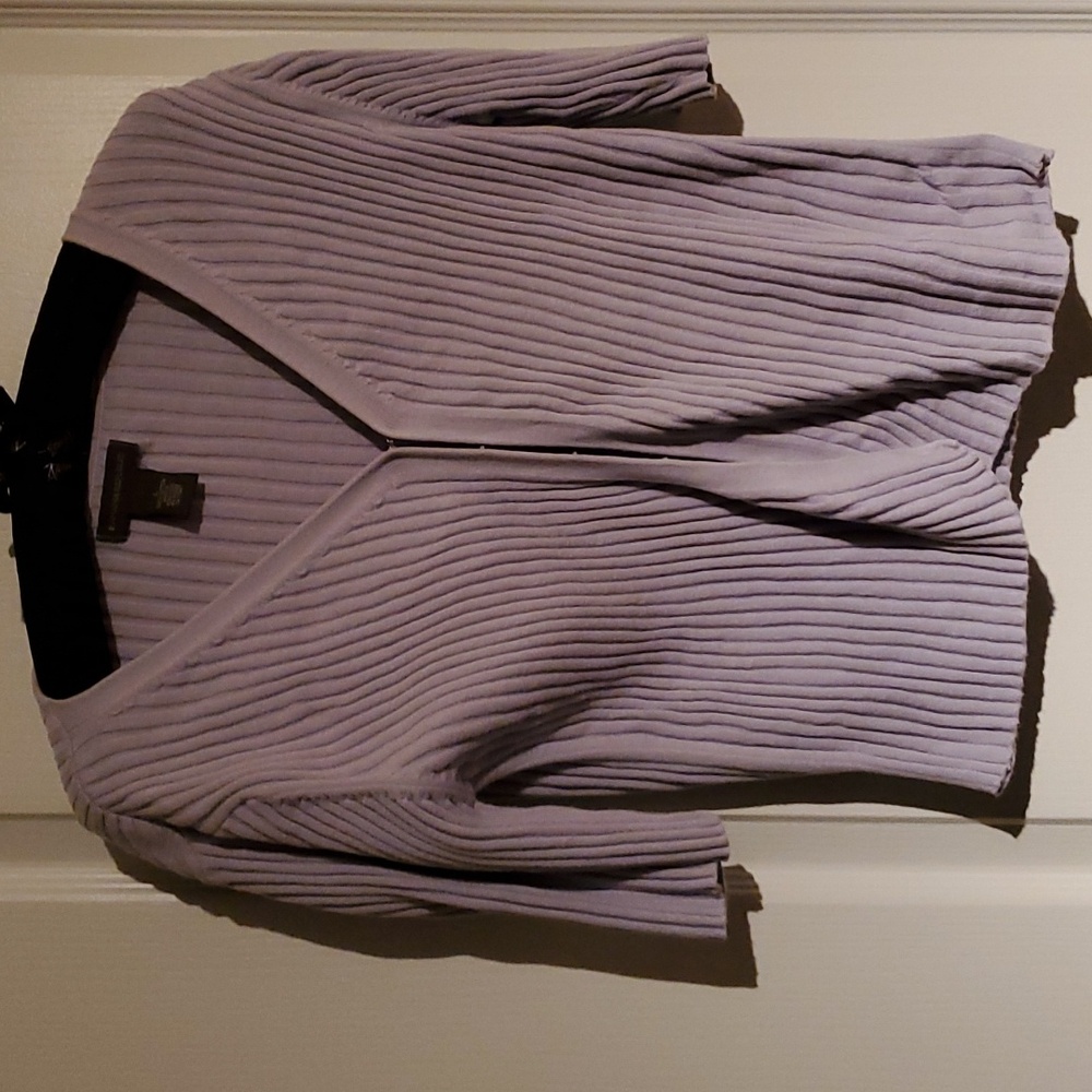 Banana Republic crop sweater size large 100% cotton, short sleeves, soft lilac